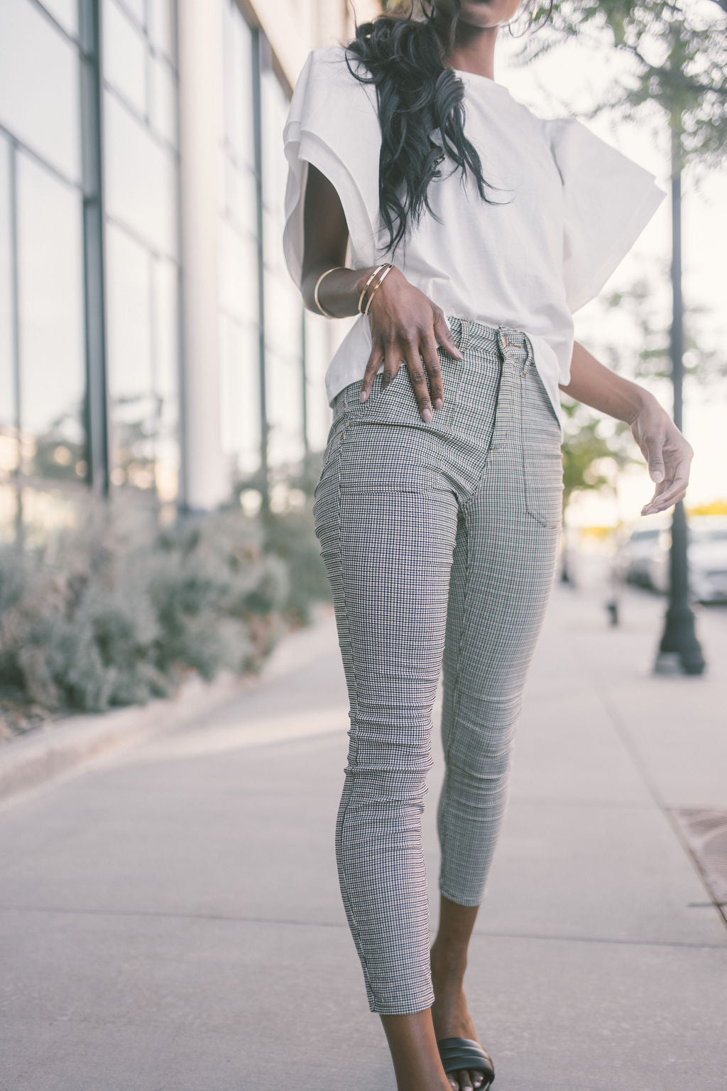 Buy Women Grey Regular Fit Check Casual Trousers Online - 707065 | Allen  Solly